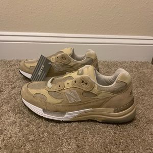 New Balance 992 USA Sneakers